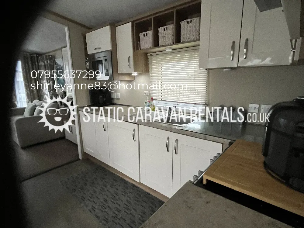 Private Carvan for Hire Seal Bay Resort Roundpiece Lane, Selsey, Chichester, West Sussex, England