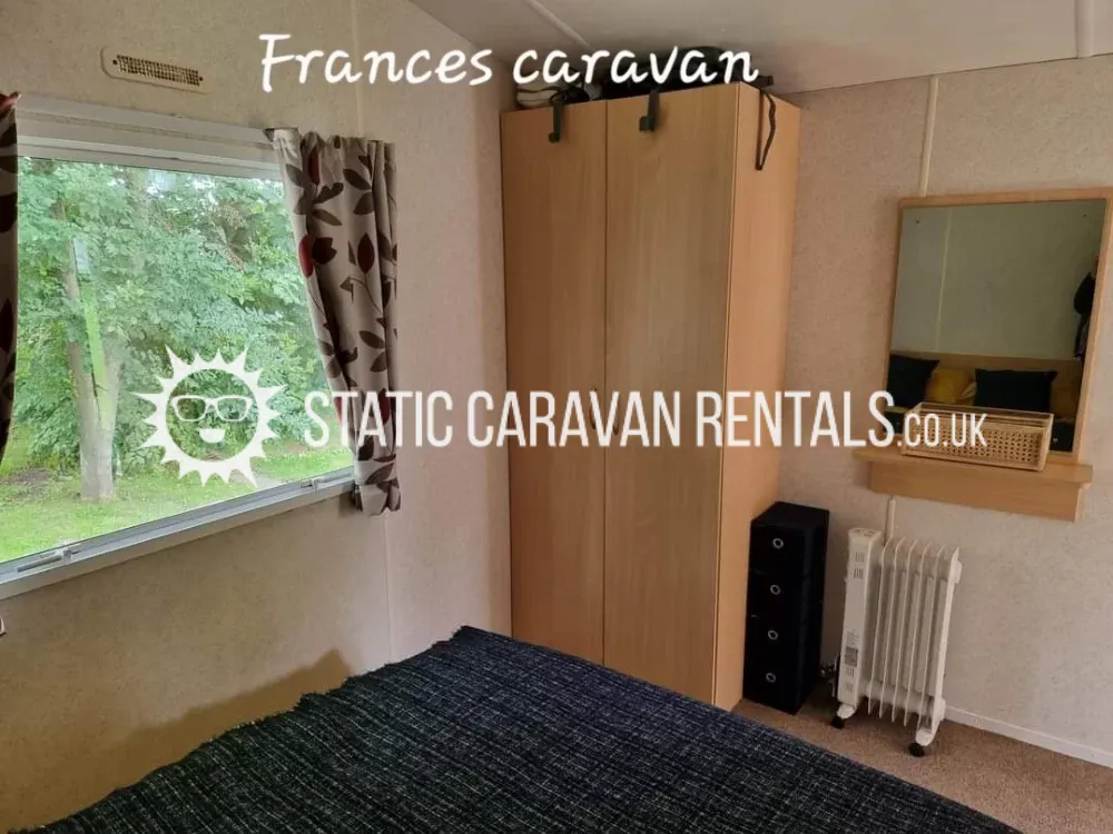 5 Private Carvan for Hire Cresswell Towers Holiday Park, Morpeth, Northumberland, England