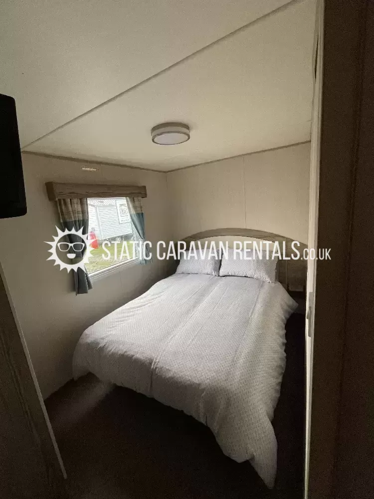 8 Private Carvan for Hire Thorpe Park Holiday Centre, Cleethorpes, North East Lincolnshire, England