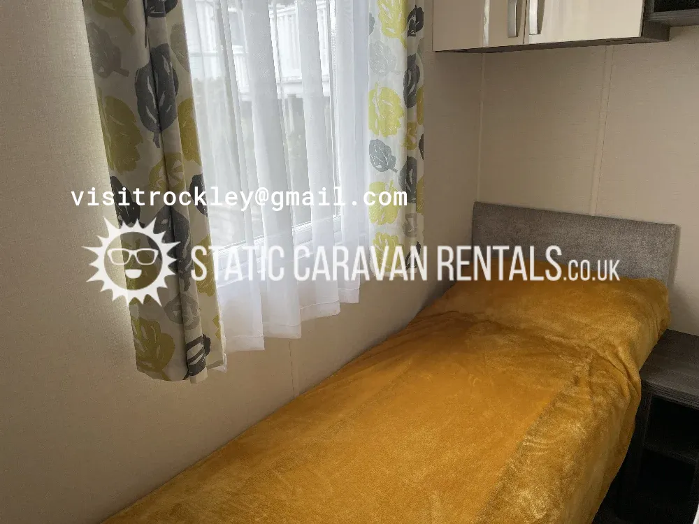 6 Private Carvan for Hire Rockley Park Holiday Park, Poole, Dorset, England