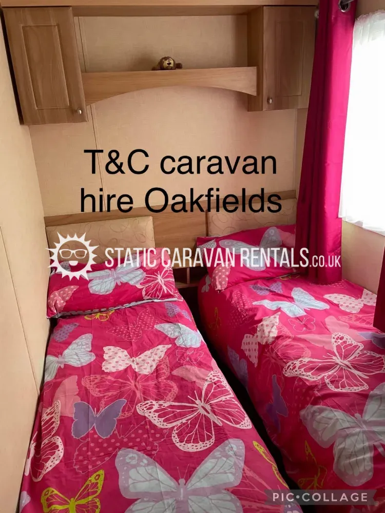 4 Private Carvan for Hire Lyons Oakfield, Kinmel Bay, Towyn, Conwy, Wales