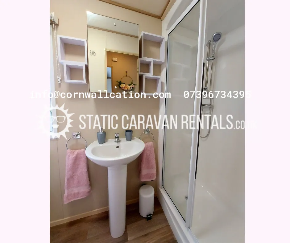 21 Static Private Carvan for Rent River Valley Country Park, Relubbus, Cornwall, England