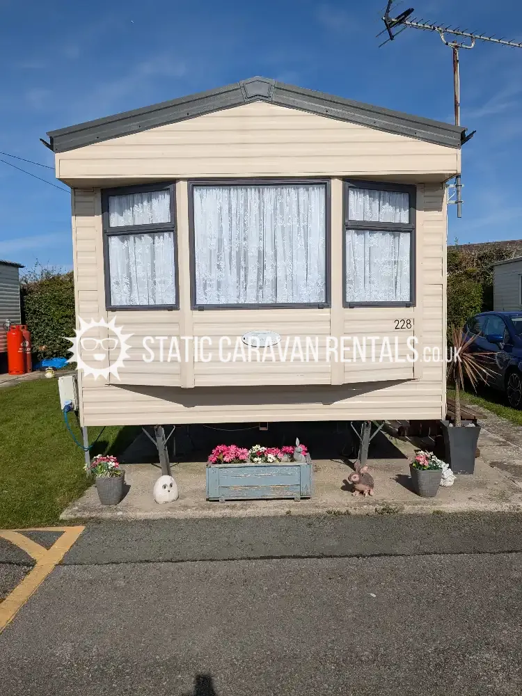 Private Carvan for Hire Owens Caravan Park, Towyn, Denbighshire, Wales