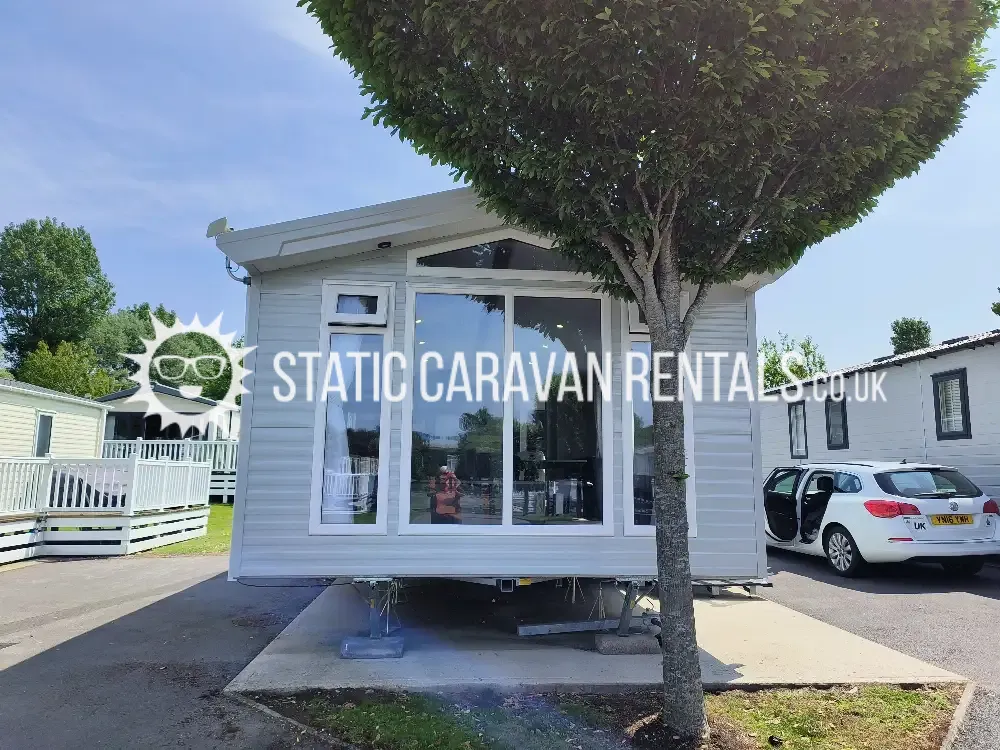 Private Carvan for Hire Waterside Holliday Park, Bowleaze Cove, Weymouth, Dorchester, Dorset, England